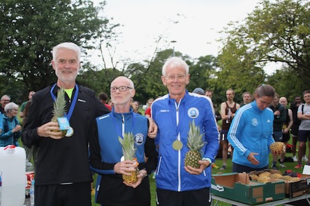 EAC O/60 team l-r Chris Creegan , Bill Cross,Jim Scott